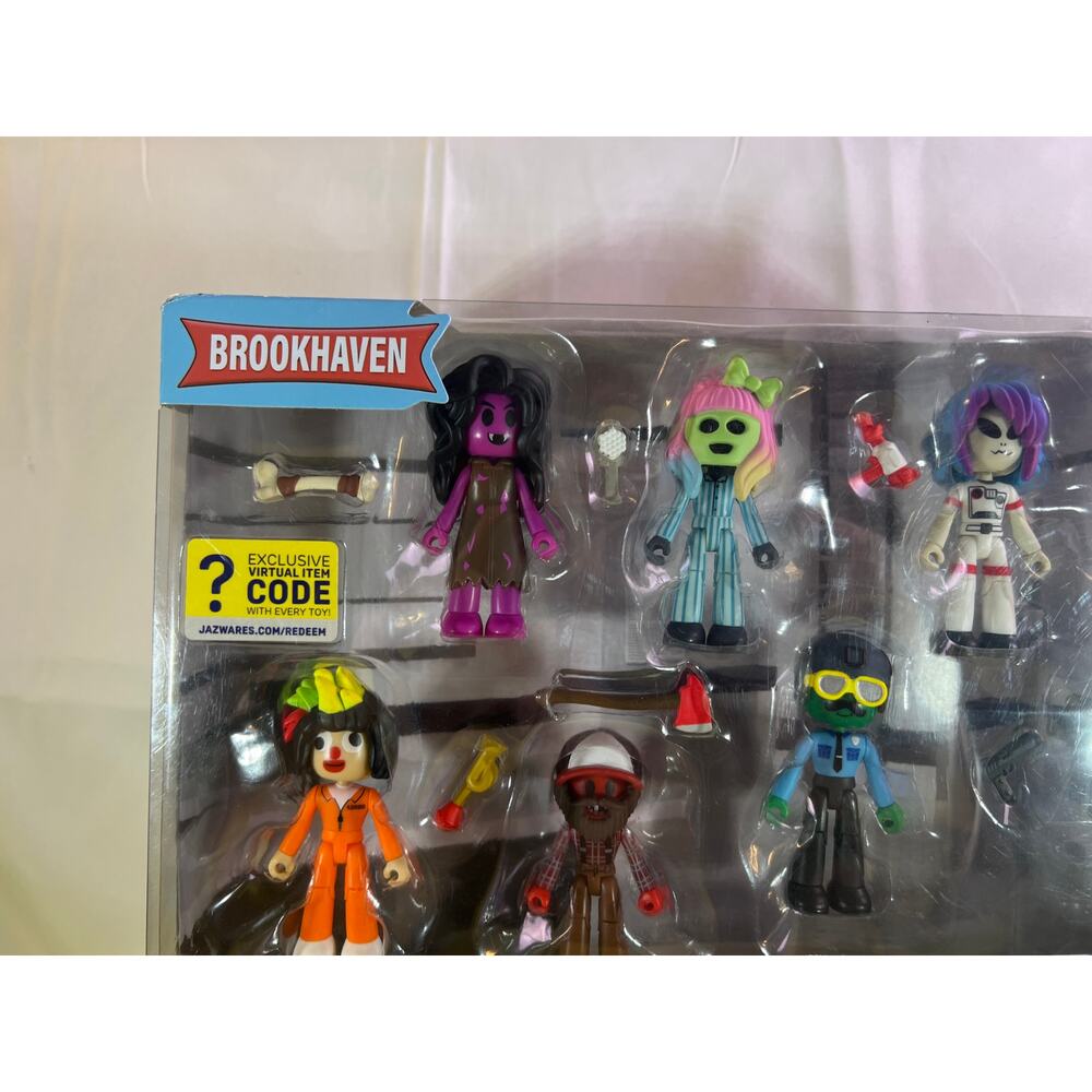 NEW Roblox DevSeries Jail Break Hiding in Plain Sight Action Figure